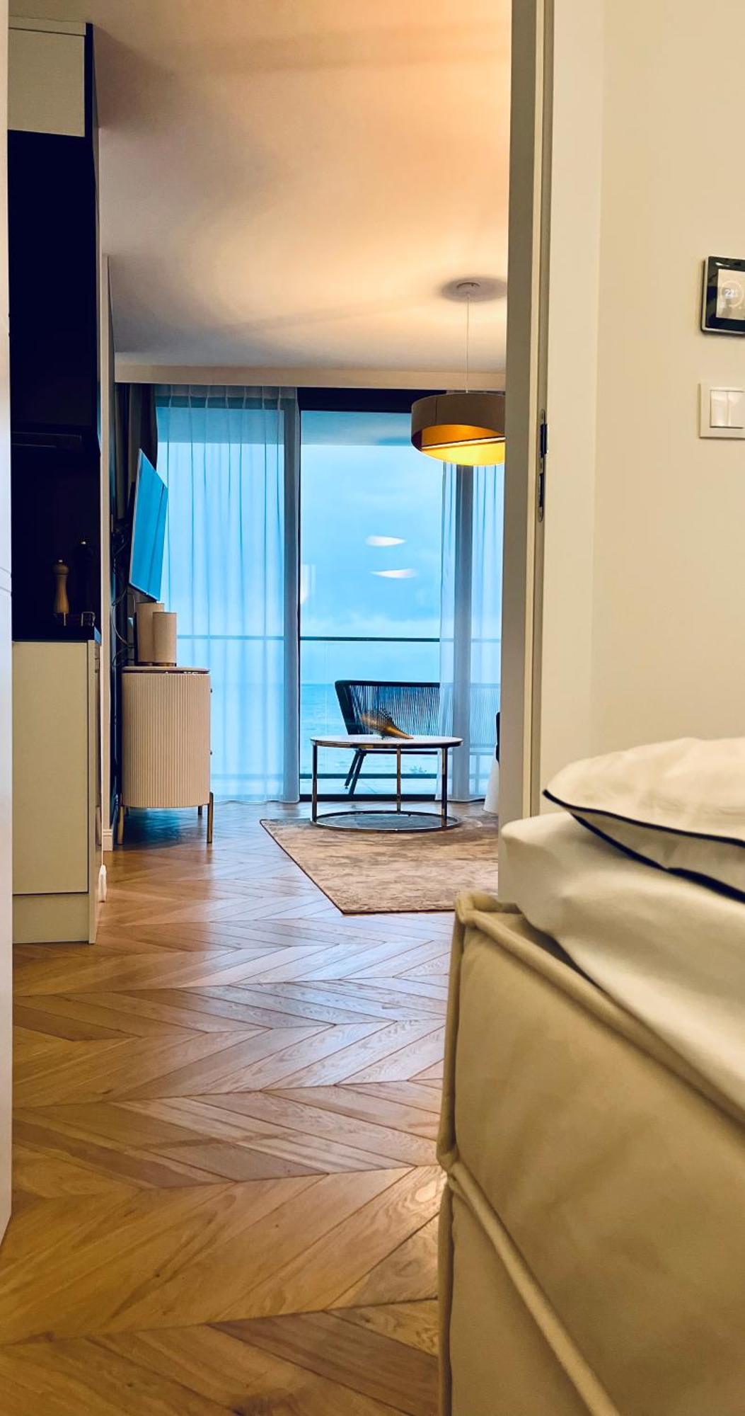 Wave Apartment Tyballtic 7Th Floor With Two Bedrooms And Sea View! Мендзиздроє Екстер'єр фото